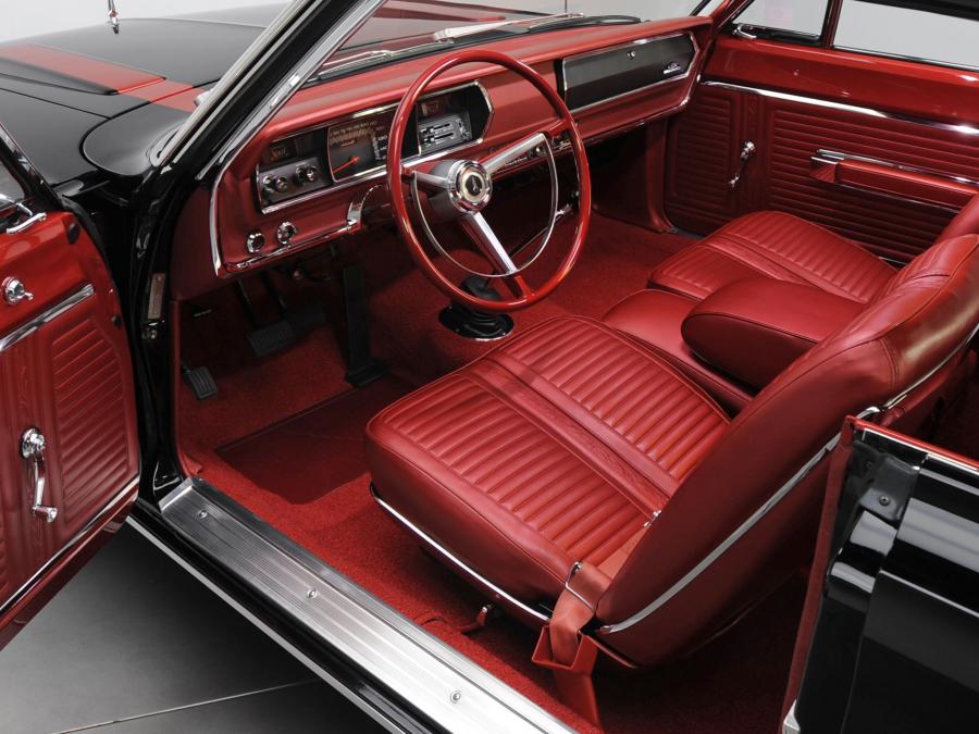  Plymouth Belvedere GTX 426 Hemi 1967 года  (фото 11 из 16)